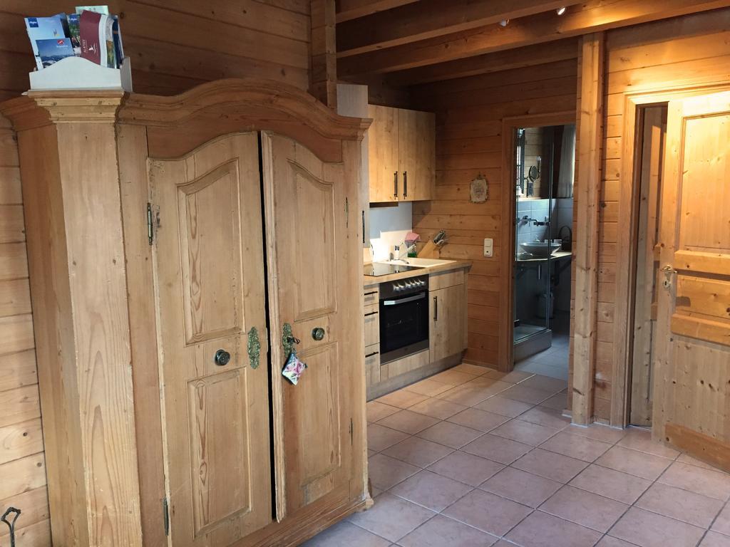 Ferienwohnung Romantik Im Roten Haus Füssen Esterno foto